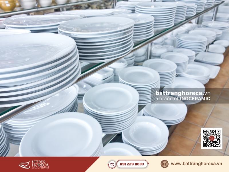Cung cấp bát đĩa số lượng lớn đồng bộ cho nhà hàng buffet và trung tâm tiệc cưới - Bát Tràng Horeca Cung cấp bát đĩa số lượng lớn đồng bộ cho nhà hàng buffet và trung tâm tiệc cưới
