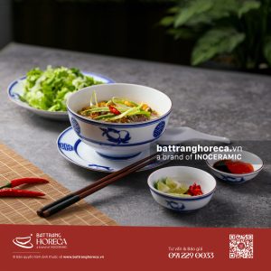 Bộ tô sâu bán bún riêu ốc bò Thọ Đào Bát Tràng