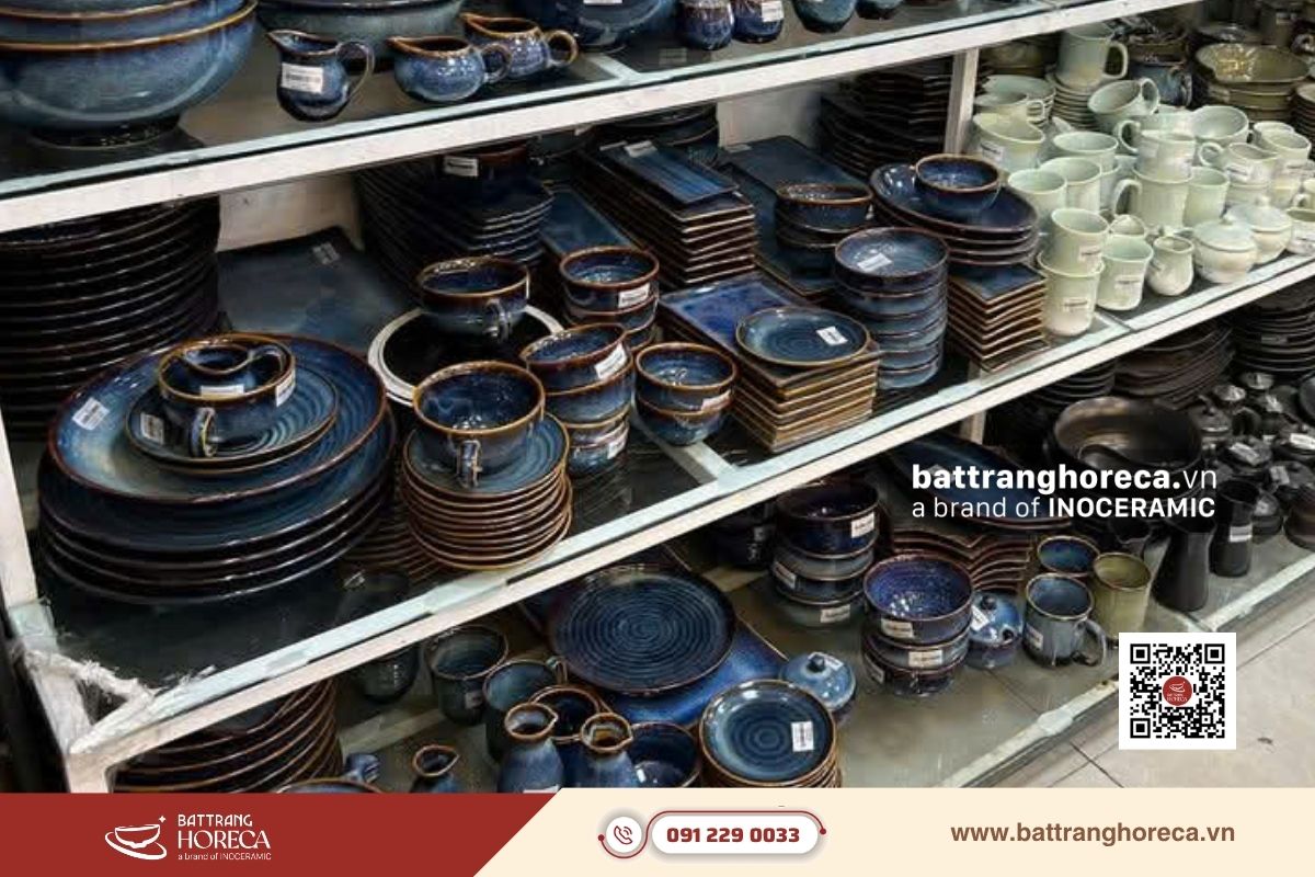 Tại sao sứ Bát Tràng là chất liệu lý tưởng cho nhà hàng Âu